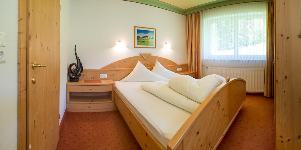 Appartementhaus Pinnisblick Neustift im Stubaital Quarto foto
